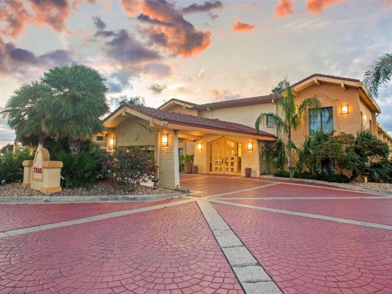 La Quinta Inn By Wyndham Victoria Buitenkant foto