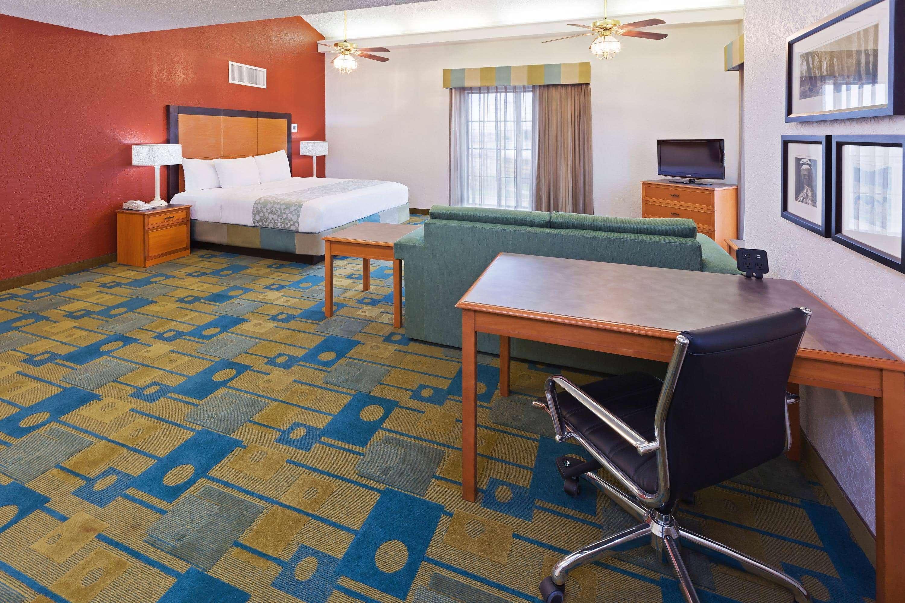 La Quinta Inn By Wyndham Victoria Buitenkant foto