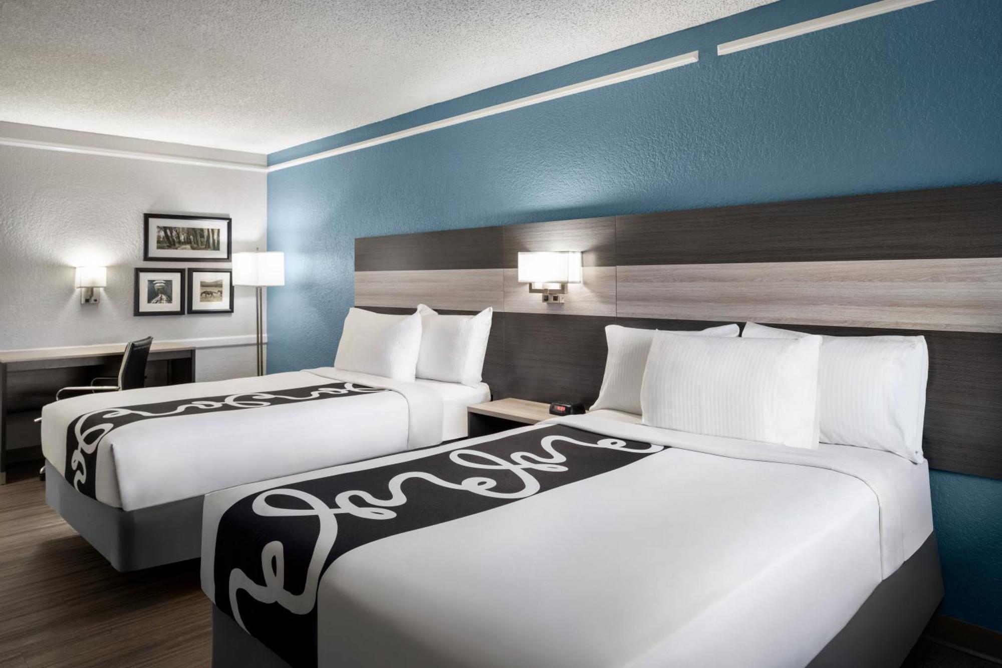 La Quinta Inn By Wyndham Victoria Buitenkant foto